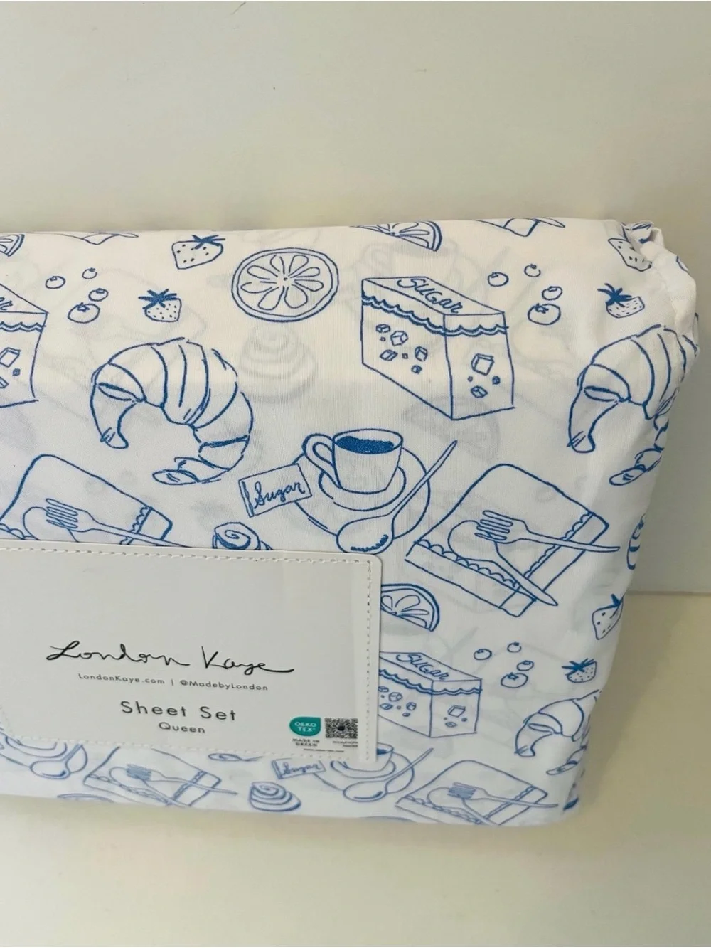 London Kaye Parisian Pastry Queen Size Sheet Set White Blue Coffee Croissant